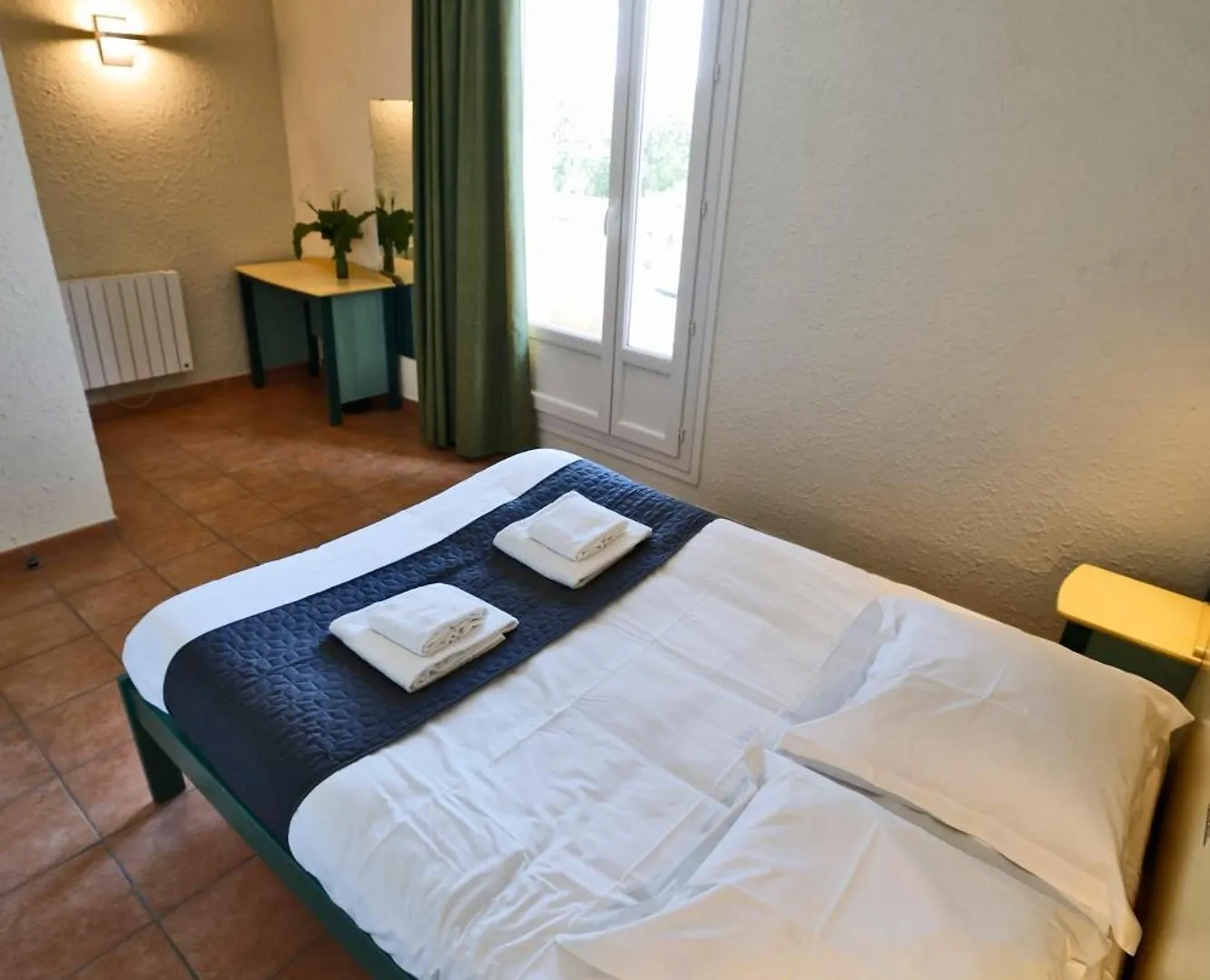 Hotel Village Vacances Le Hameau Des Oliviers Vaison-la-Romaine